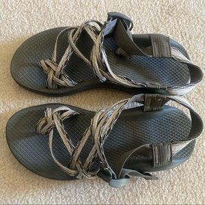 Women’s Chaco size 7